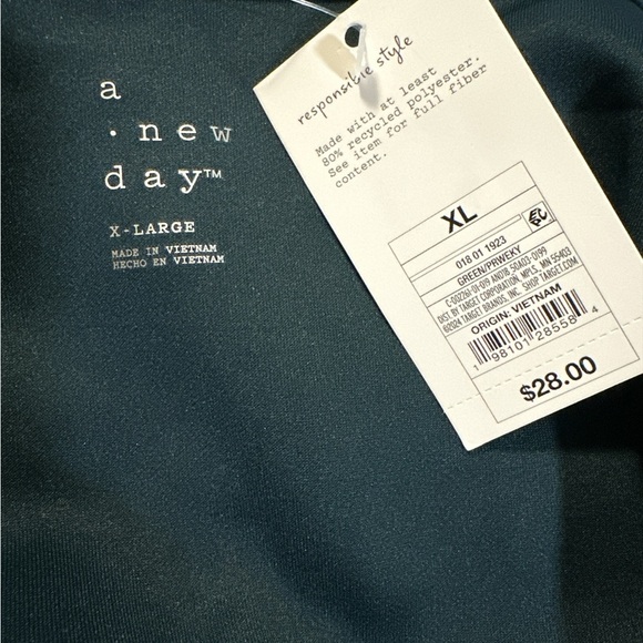 a new day Green Crop Sweatshirt with Hood and Zipper - Picture 5 of 6